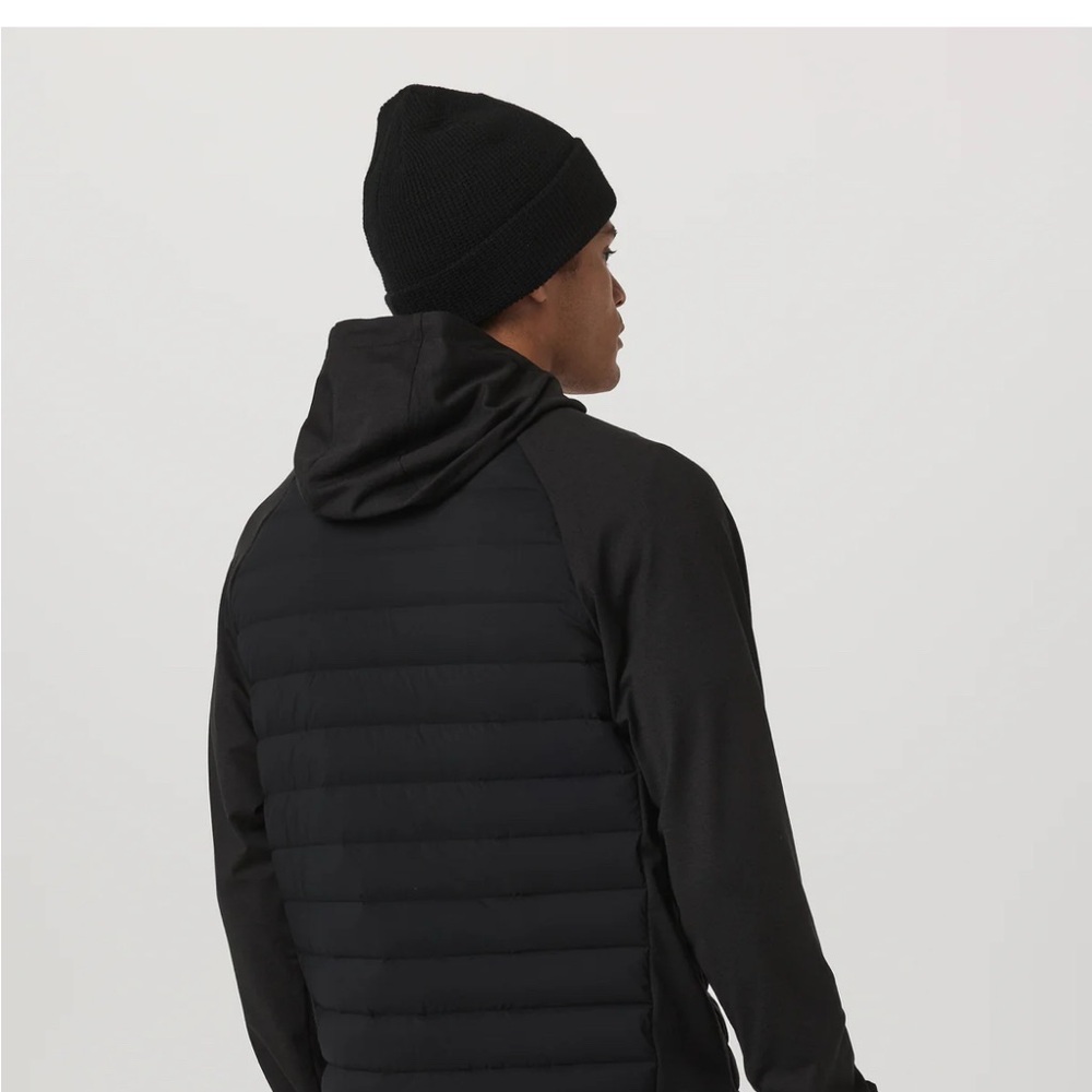 Vuori Men's Steadfast Insulated Hybrid Jacket. Basically brand new. - Picture 4 of 5